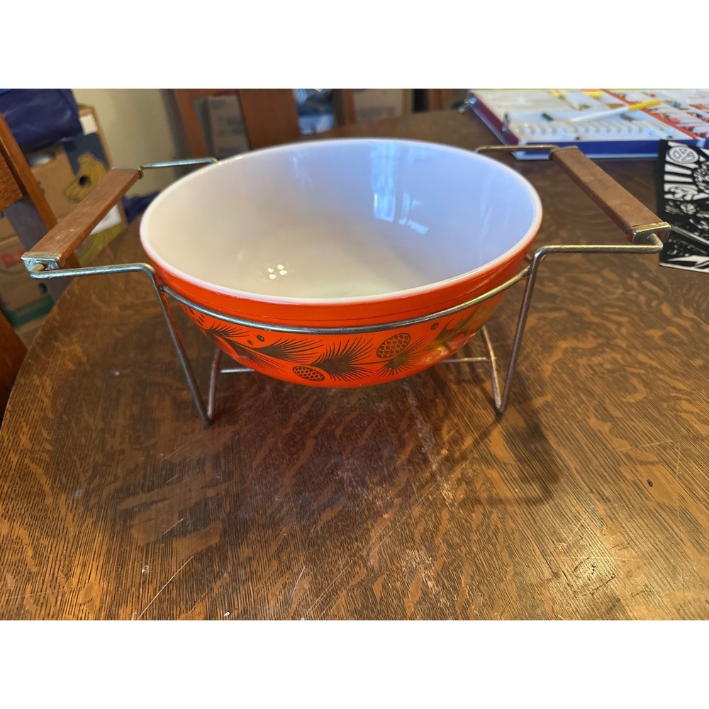 Vintage Pyrex Orange Pine Cone 1.5 Qt Bowl 402 with Metal Wood Handle Cradle MCM
